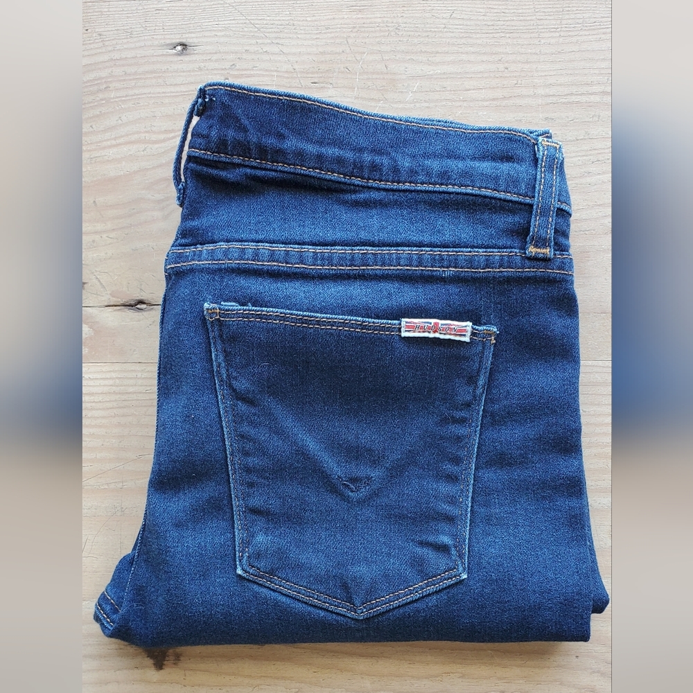 Size 29 Hudson skinny jeans
